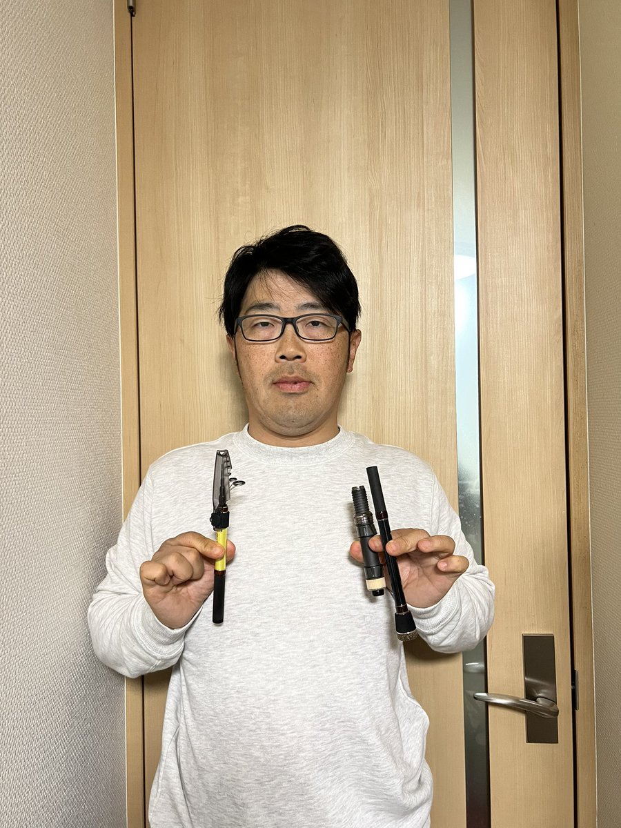 ebinakarakitem1's tweet image. これ凄い！

ちゃんと釣りができて竿の性能もよくてこの小ささならどこにでも持って行ける！

最強ー！

しかも可愛いデザイン！

これはどこにでも持って行けるしバイクでも余裕！

スゲーー！

#tailwalk
#OUTBUCK
#PUPPY