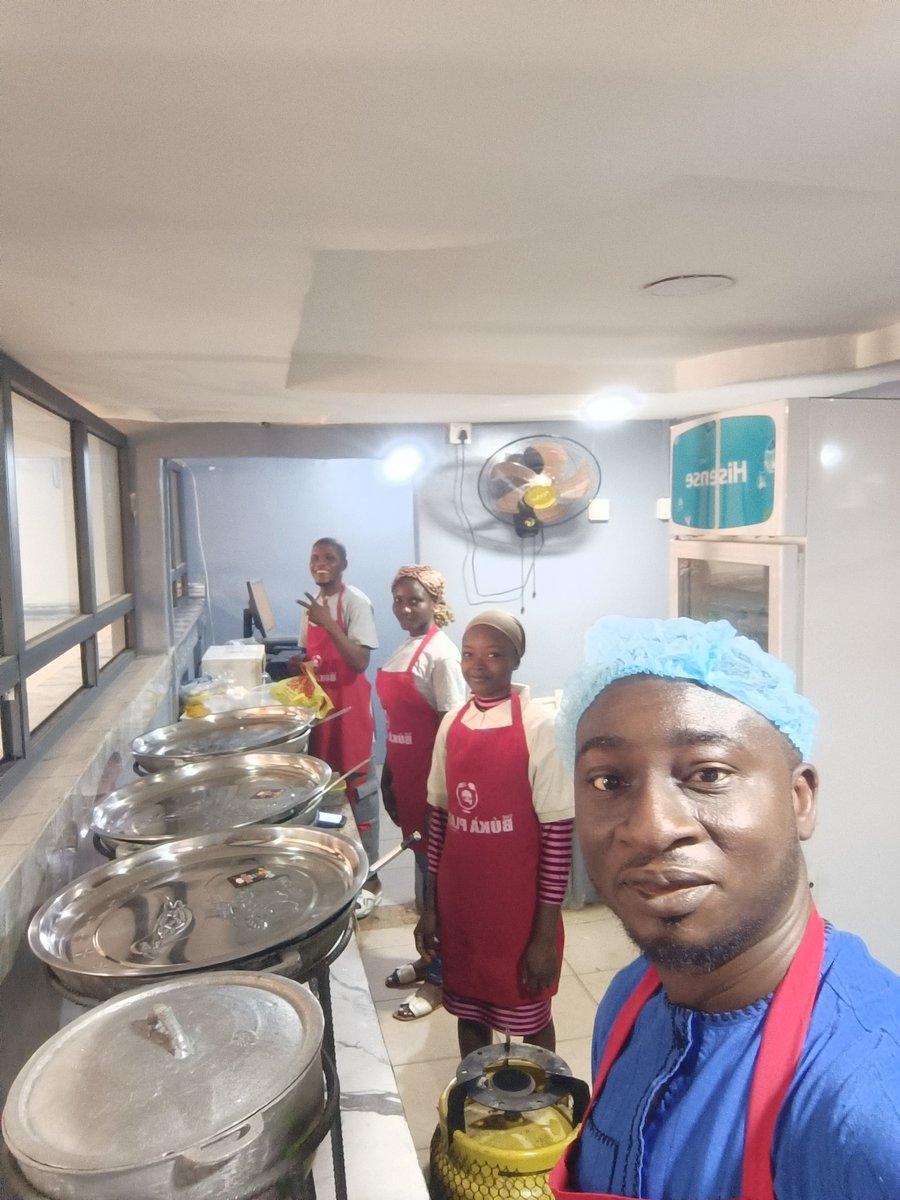 SlyAlamala's tweet photo. We are active! 

Lab - @TheBukaPlace 

We are Live on Chowdeck, Glovo and you can also order via https://t.co/nXLfQ0ZlGD.

👍🏼👨🏿‍🍳 https://t.co/aXkuQhM02p