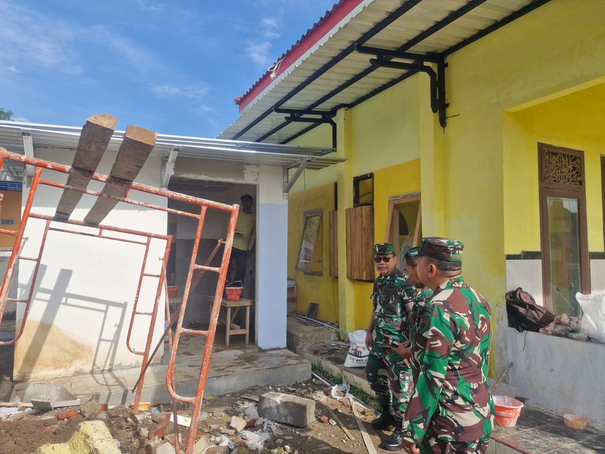 Pastikan Setiap Bata Bermakna, Pabandya Bakti Sterdam V/Brawijaya Tinjau Langsung TMMD ke-127 di Wonosari

<a href="/puspentni/">puspen_tni</a>
@tni_angkatan_darat
<a href="/kodam5brw/">Kodam5Brw</a>
@korem083baladhikajaya
@bersama_rakyat_tni_kuat
@pemkabpasuruan
<a href="/pemkotpasuruan/">Pemkot Pasuruan</a>
@lintas_daerah_news
@seputar_pasuruan
@Kohir99