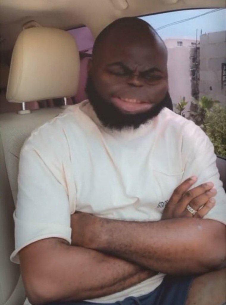 If this konji kill me wetin u gain eh fine girl🤦‍♂️