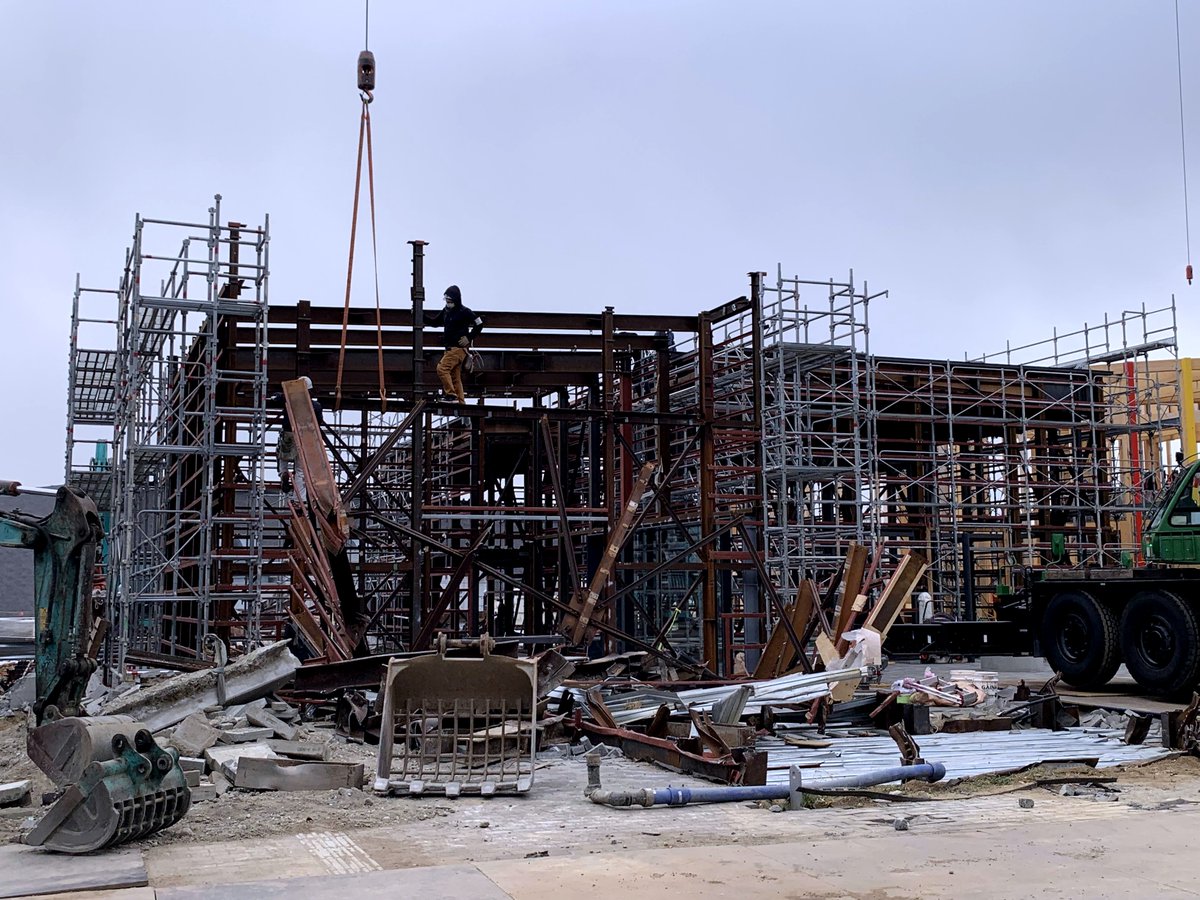 Luxembourg Expo Pavilion tweet media