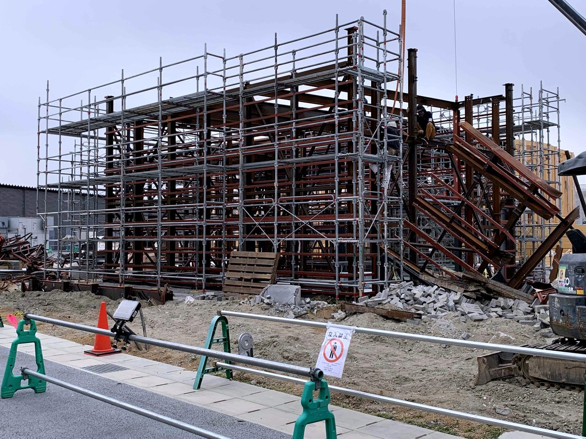 Luxembourg Expo Pavilion tweet media