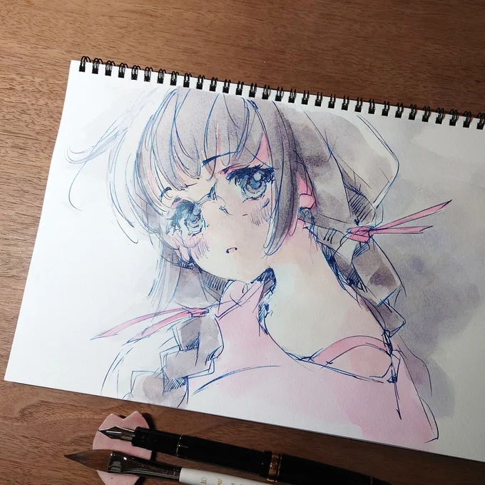 さすがにフミよの絵にAI疑惑をかけてくる人はいないようだけど、このデジカメ画像レベルでAIが生成できるようになったら・・困りますね >RP