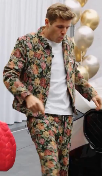 Sze-Wing Tang tweet media