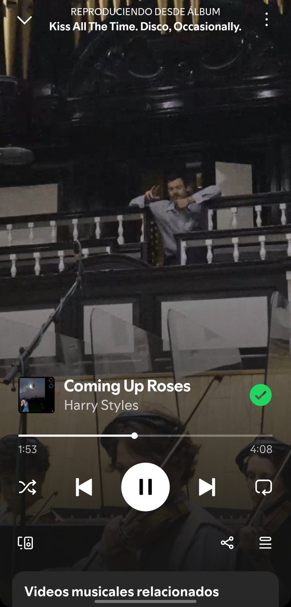 kaat VA VER A HARRY 😭❤️ tweet media