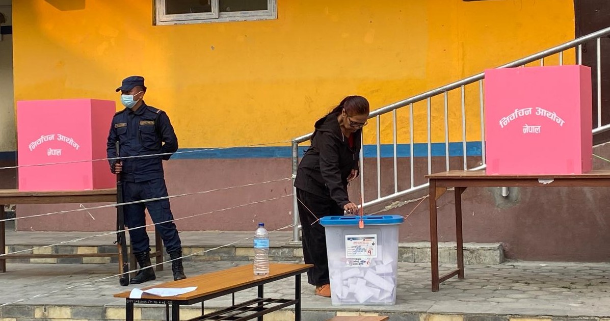 ForumFreedom's tweet image. Nationwide elections for the HoR were conducted peacefully.
FF urges the newly elected MPs to formulate necessary laws in a way that safeguard citizens' right to #freedomofexpression, #PressFreedom, #righttoinformation &amp;amp; promote a #transparent &amp;amp; #open society.  

@tndahal7 @IFEX