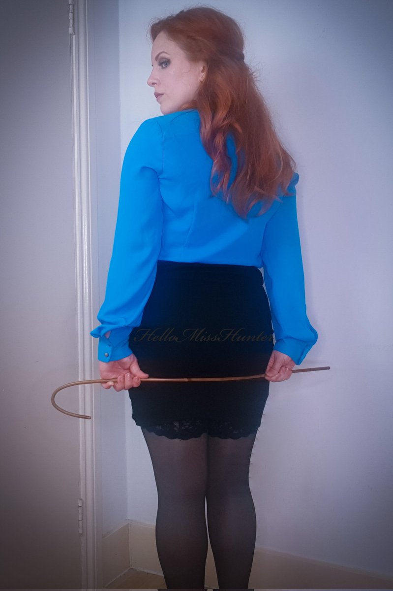 Miss Hunter tweet media