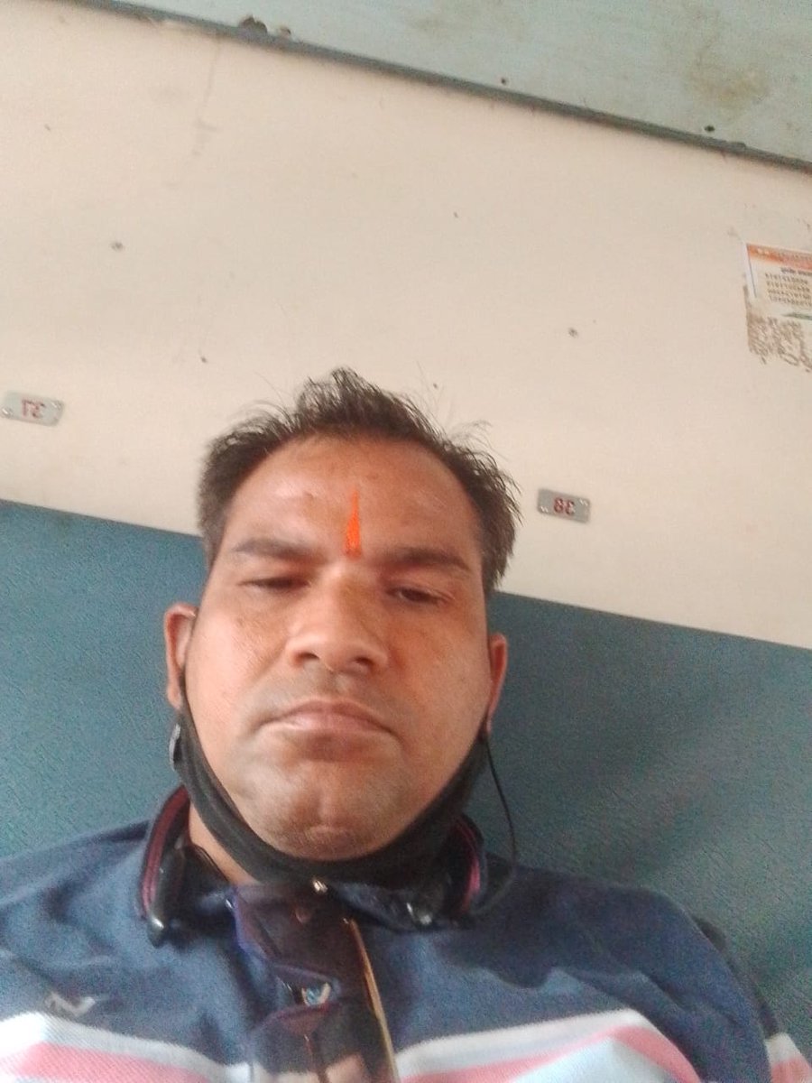 NAVINRAMANI5's tweet photo. @GM_NRly sir this  person name Hitesh GUPTA, residence - Alwar.
Sir  Return from gkp 5/2/26, for delhi, by train no 05301, coach no.-S-3, sir train arr. Delhi 23.46 hrs 5/2/26,but this person still not reach https://t.co/nEjkXoA9WK suspicious call rev by his phone, plz help https://t.co/oQKCP6kHV9