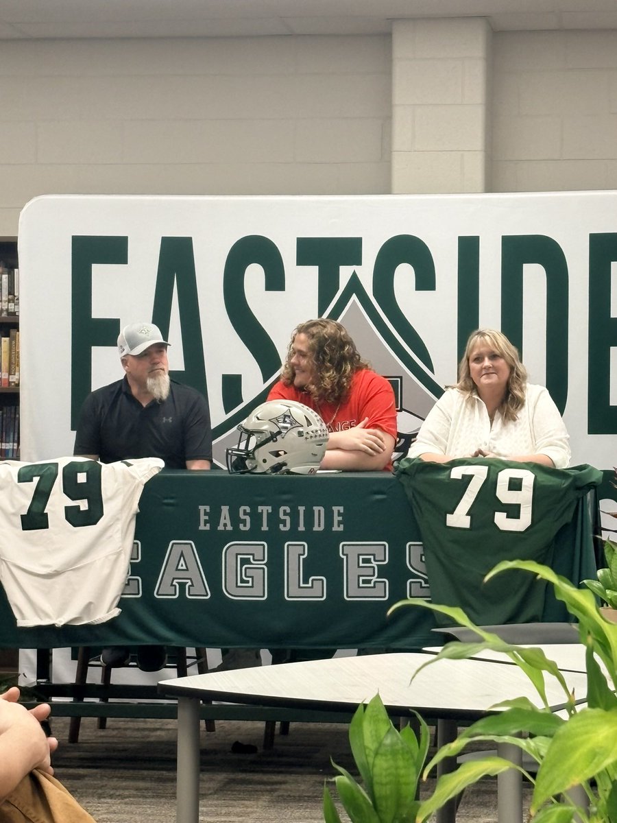 Eastside Eagles Football tweet media