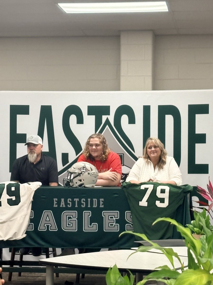 Eastside Eagles Football tweet media