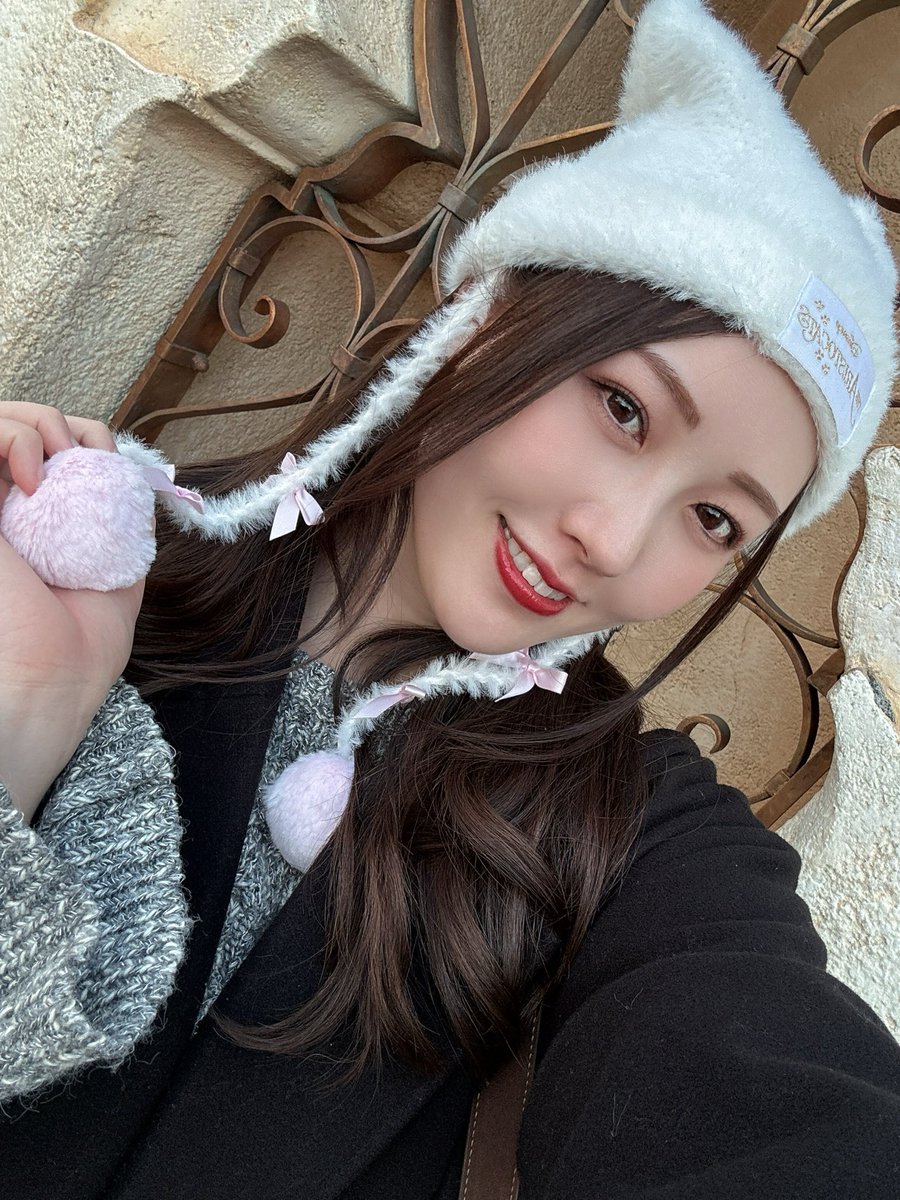 葉山さゆりです。 tweet media