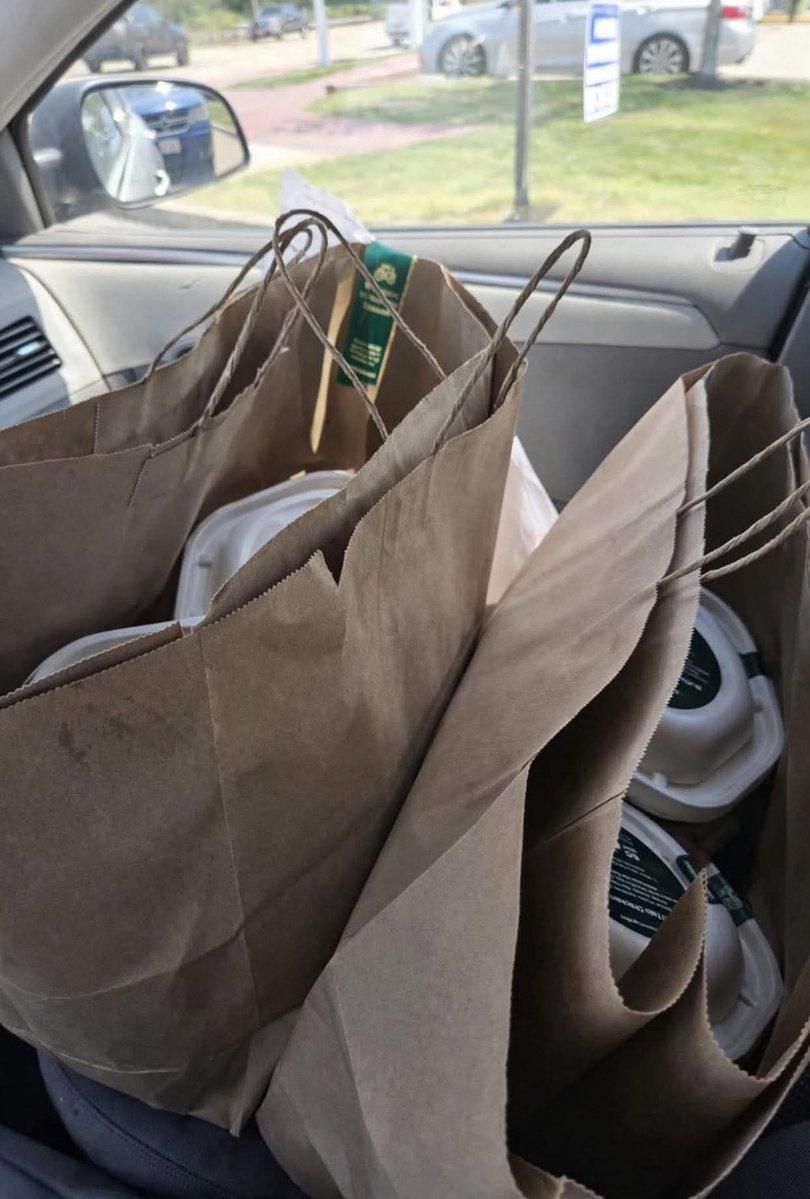 The Husky tweet media