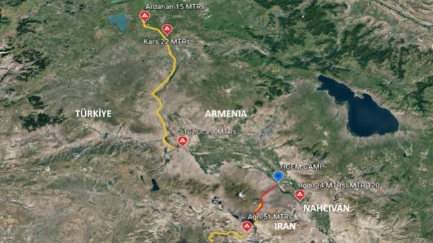 Türkiye, Ottawa anlaşmasından çekilmeli ve sınırlarına yeniden kara mayınları döşemelidir. Biz Kuzey Avrupa’da yaşamıyoruz! Sınır komşularımız da penguen yada kutup ayısı değil!!!
#HUDUTNAMUSTUR 🇹🇷