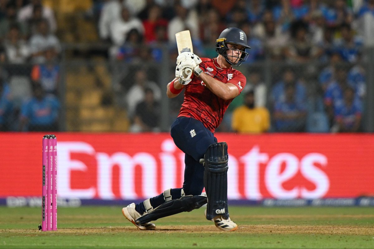 airnews_patna's tweet photo. #T20WorldCup: भारत ICC T20 क्रिकेट विश्‍वकप के फाइनल में पहुंच गया है।

▶️कल रात वानखेड़े में हुए रोमांचक सेमीफाइनल में भारत ने इंग्लैंड को 7 रन से हराया।  

#INDvsENG #IndiaInFinal #ICCMensT20WorldCup https://t.co/hujoxFnNjG