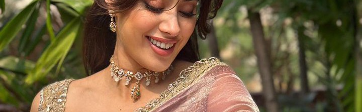 yarunu27233's tweet photo. Tap to see birthday girl #tappost #trending #jhanvikapoor