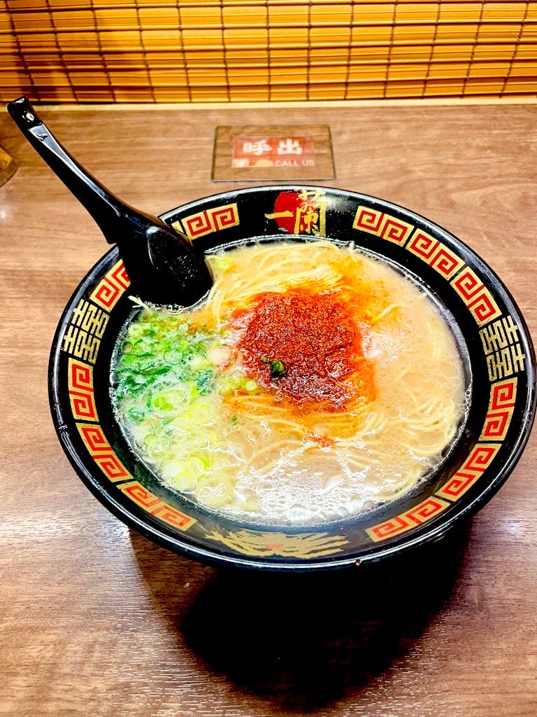 さわべ tweet media