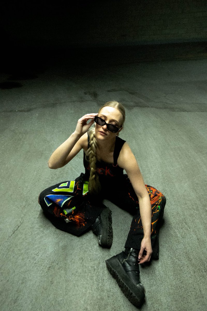 manders 🦎 tweet media