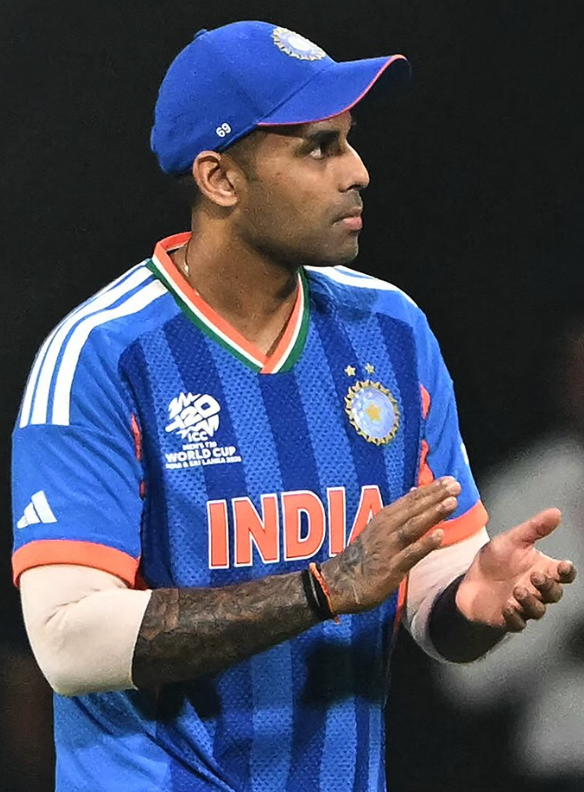 SanmargHindi's tweet image. भारत फाइनल में पहुंच गया है। 🎉🏏
#Indiavsengland #ICCMensT20WorldCup #Semifinal #IndiaWins