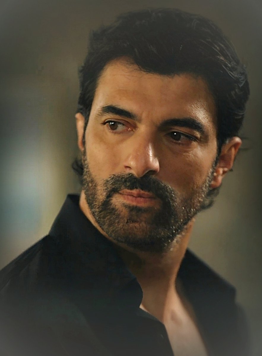 Ö𝕞𝕖𝕣 𝔹𝕖𝕣𝕖𝕜𝕖𝕥𝕠ğ𝕝𝕦 ❤️‍🔥
#EnginAkyürek