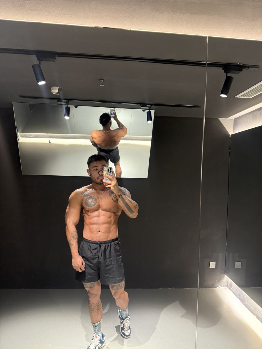 apes0803（4.4到北京） tweet media