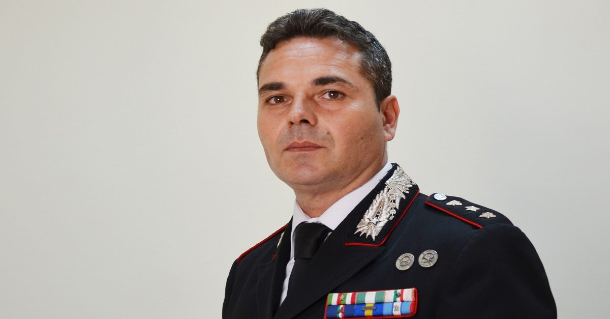 Jason Epstein filleul du couple Macron ?

Un capitaine calabrais rompt l'Omerta

Une industrie coordonnée du trucage électoral en Europe ?

Le futur dirigeant de Lattice-Paragon, société de sondages et comptage électronique, a des liens forts avec le président français, selon le