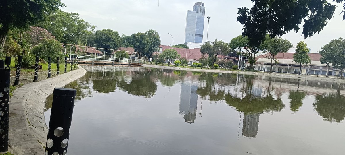 Lone_Orbits's tweet photo. @KucengTerbanggg TECNO CAMON 20 PREMIER https://t.co/qUXaRMDbqq