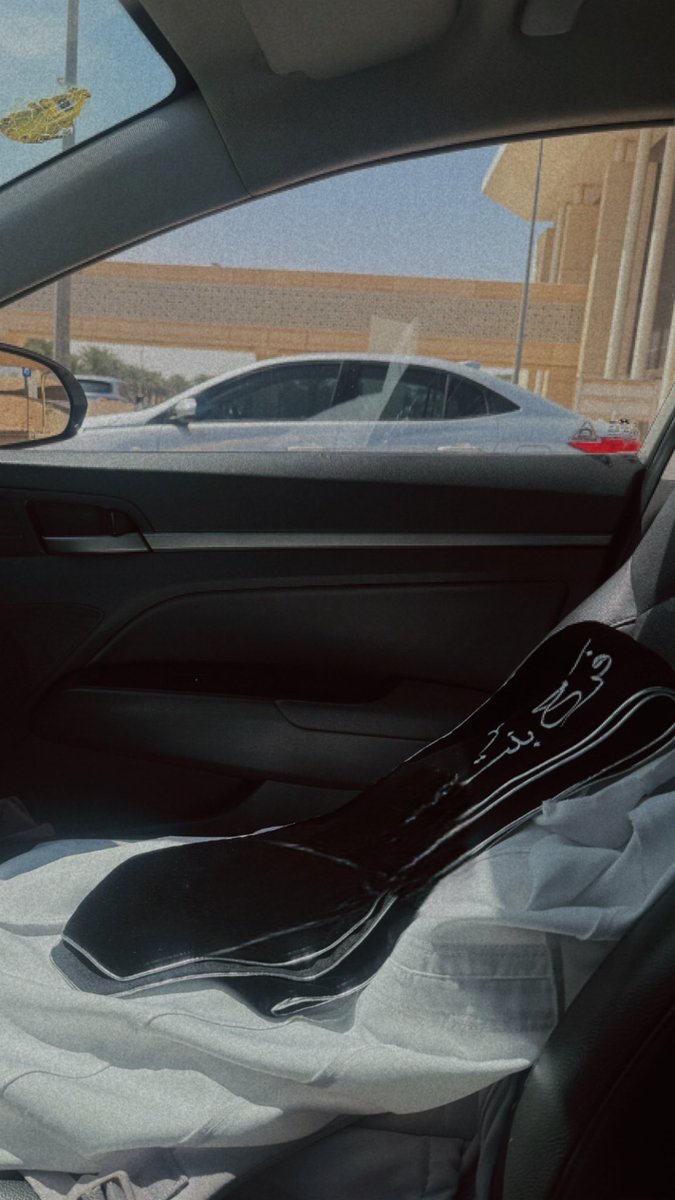 𝙵𝙰𝚁𝙰𝙷 tweet media