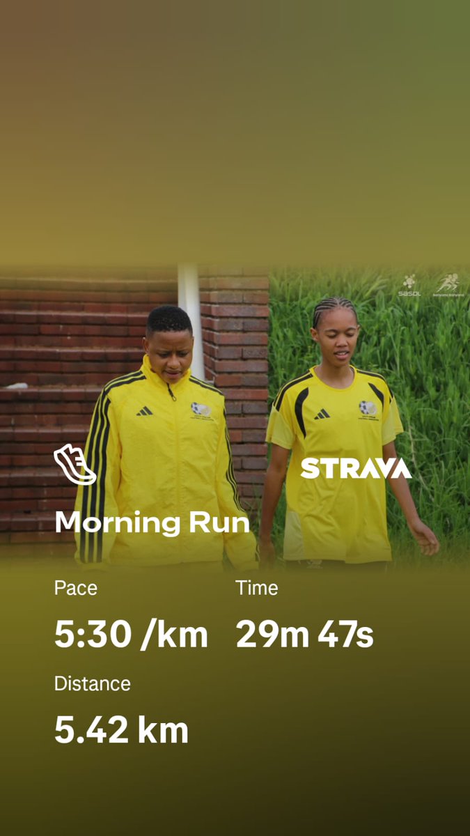 MabasaM7's tweet photo. Lemme teach your boyfriends how to pace with purpose. 🫡🤭🤪
#RunningWithTumiSole
#RunningWithLulubel
#FetchingMyBody
#FetchingMyPace
#IRunForJesus
#IRunForMe
#Sub345 https://t.co/9xNXG8L5sZ