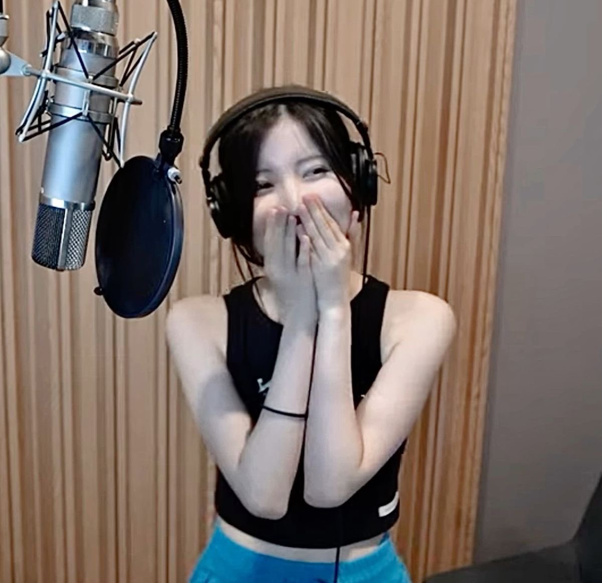 𝓐𝑟͟𝑢͟𝑛͟𝑒͟𝑠͟𝑠͟𝑎 tweet media