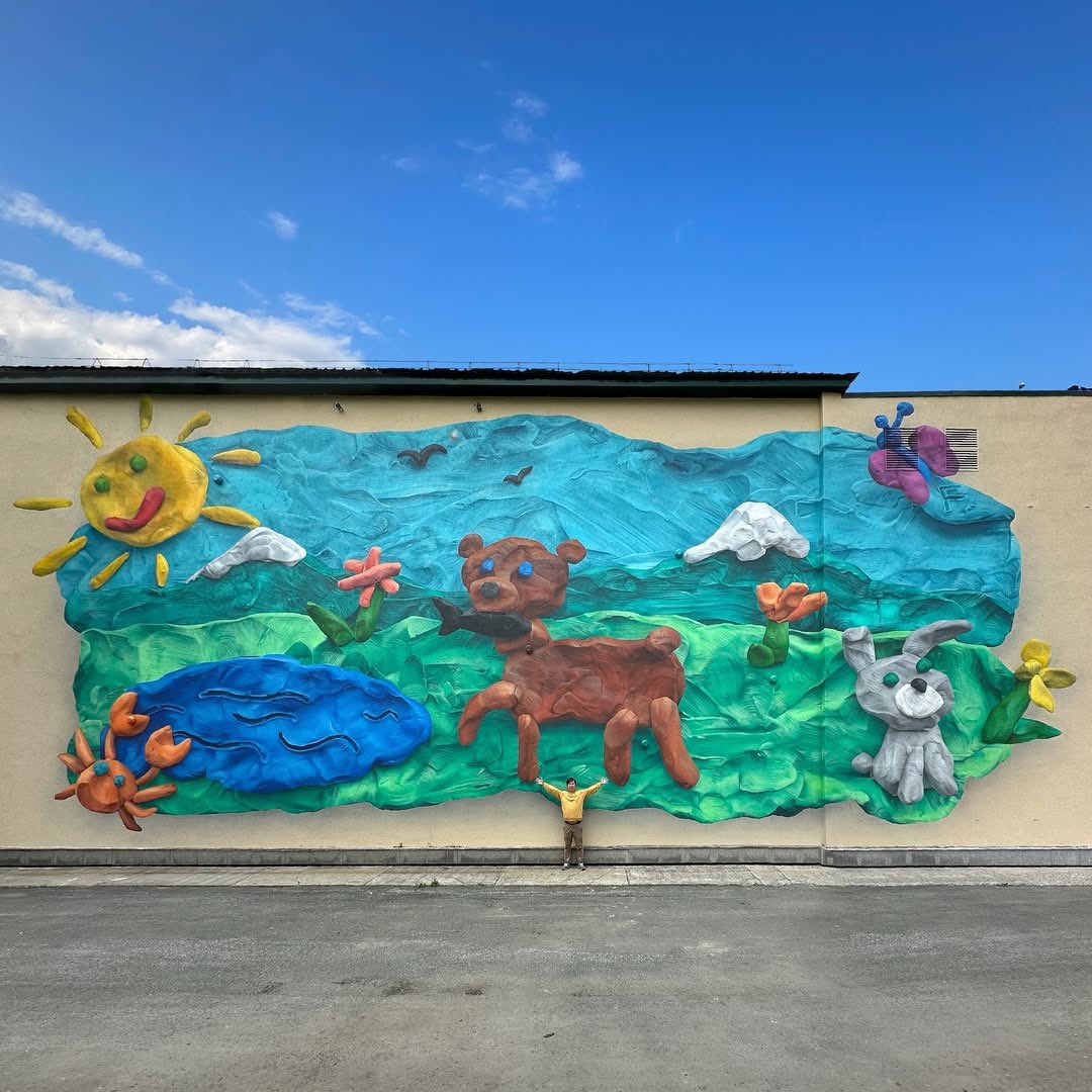 🧑🏼‍🎨 Timur Fork📍Yuzhno-Sakhalinsk, Russia 🇷🇺 
StreetArt 
Friday 🌞✌🏻🐶🦋🦀🐟🌼