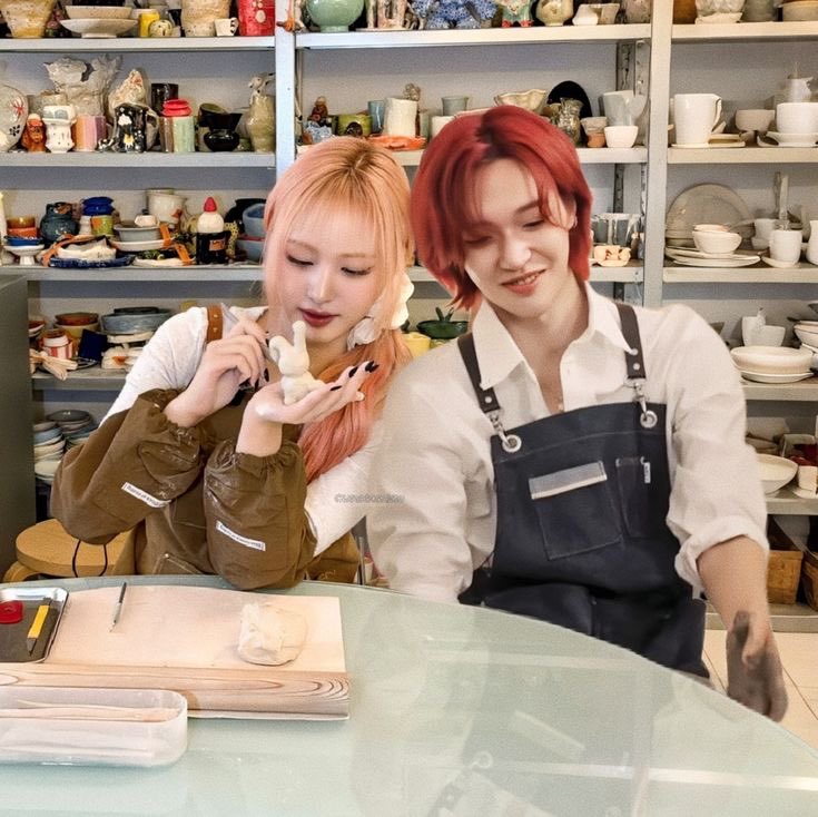 ❤︎_% tweet media