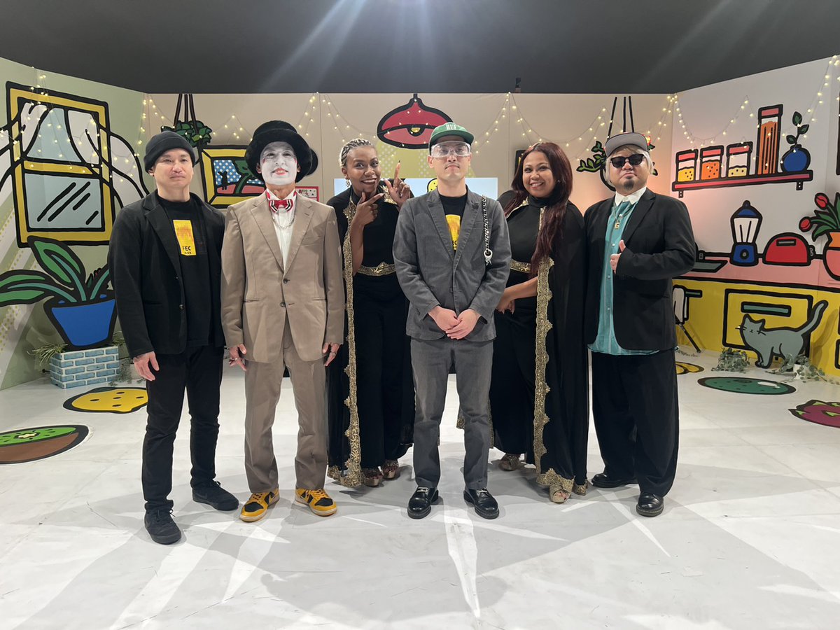 【出演情報】
THE安里1丁目ミラクルボーイズ＆Dream sister's
明日11:57～RBCテレビ「Aランチ」に歌ゲストとして出演します‼
是非、ご覧ください📢
rbc.co.jp/tv/tv_program/…

#THE安里1丁目ミラクルボーイズ
#Dreamsisters
#奇跡のWinterチェンジ feat.Dream sister's
#RBCランチ