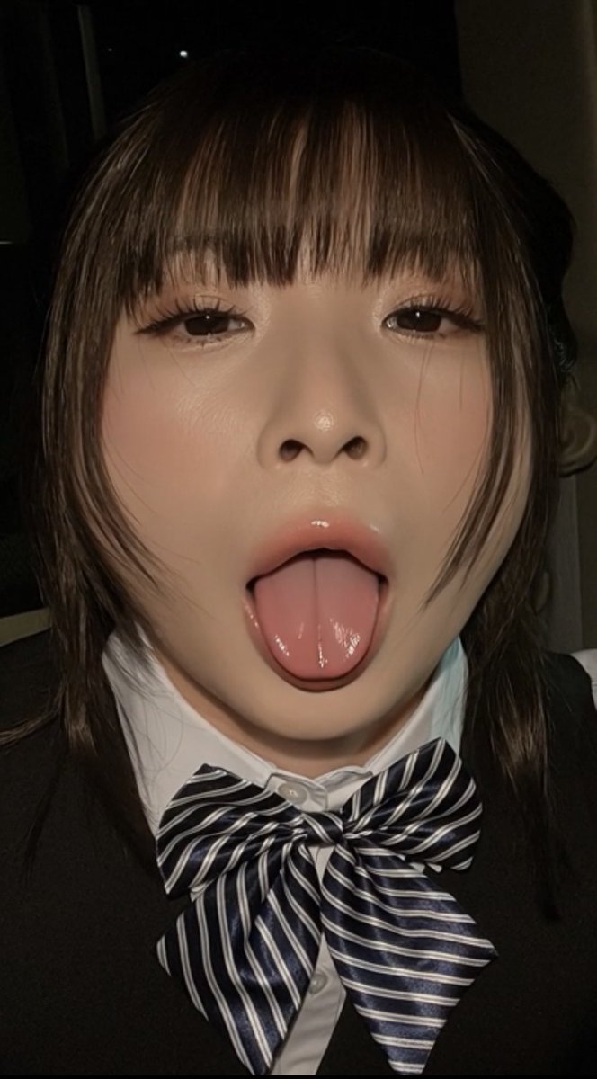 hinam5959's tweet photo. DMいただいた20代前半の方お2人に正式に「おちんちんください」とお願いしました。そんな若い子のザーメン飲ませていただけるなんて考えただけで💓。後2〜3名お約束したいです🙇‍♀️時間になったら集まった皆様で好きに犯していただいてもいいので最後だけ全員で口に出してください(*´◒`*)#女装 #ザーメン https://t.co/qUfsazZfyV