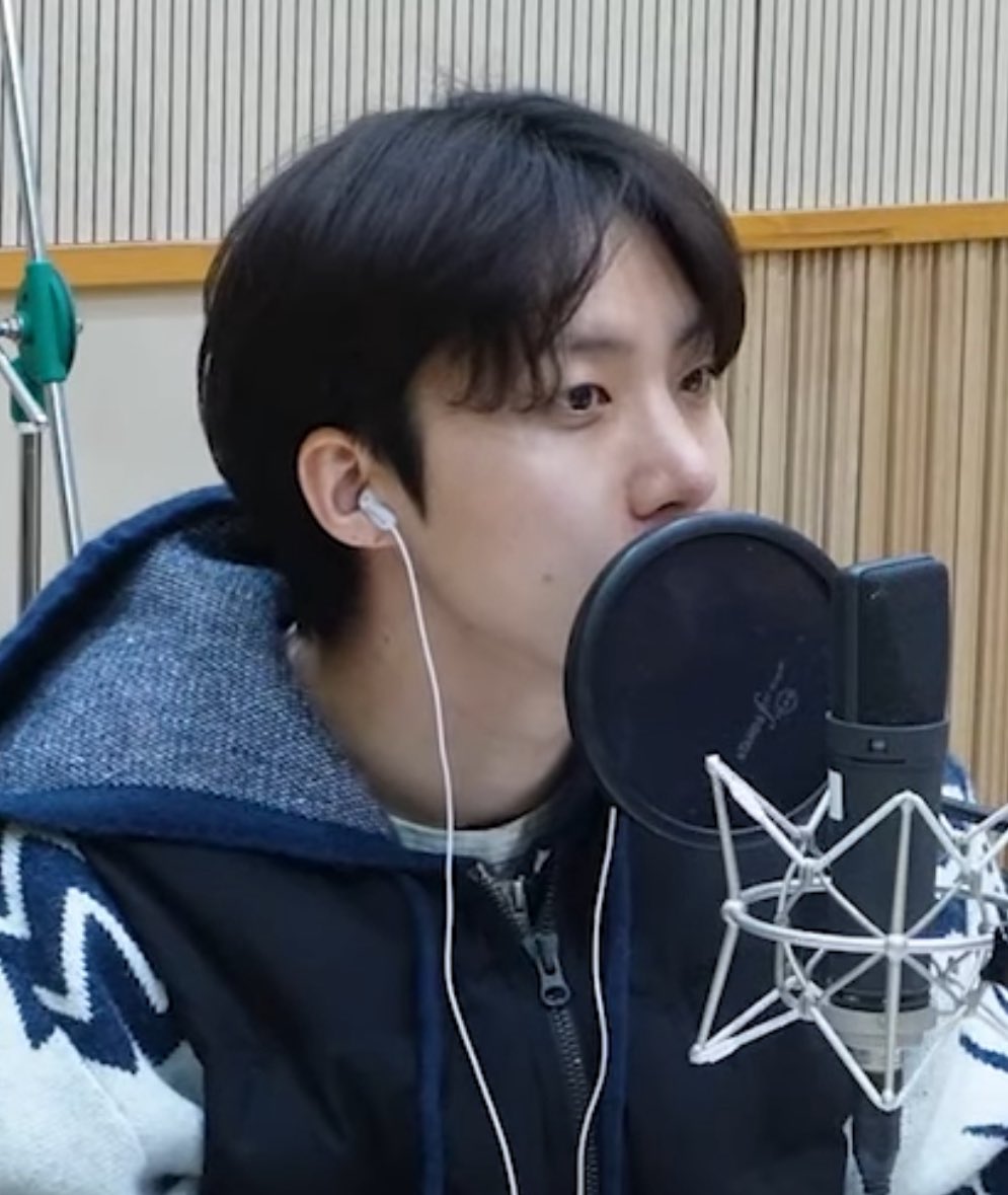 저화질의 후이

- 근데 좀 고화질이다 오늘