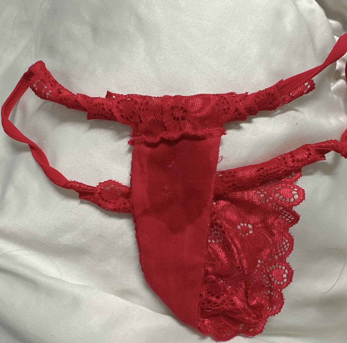 Sudatip Seemang tweet media