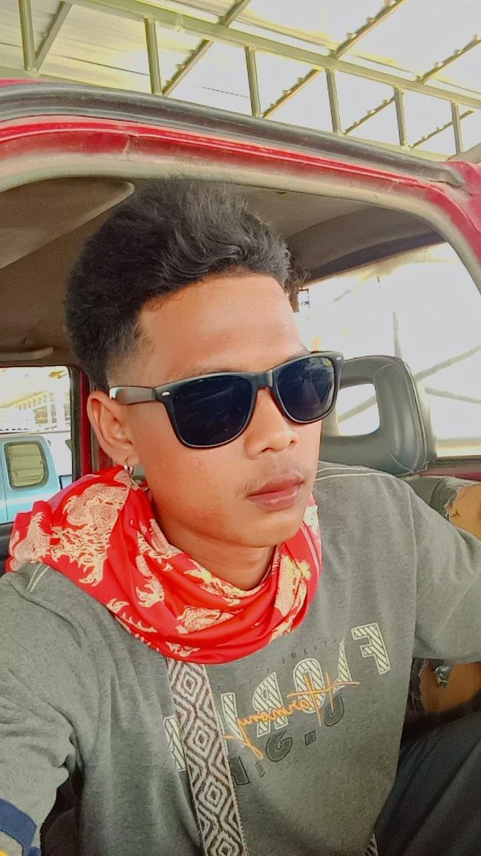 DlNph70837's tweet photo. ลุยงานต่อ 1วันพันเรื่องง🤣🤣
#สวรรคโลก #ศรีสำโรง #ศรีนคร https://t.co/gI8pr2fZhS