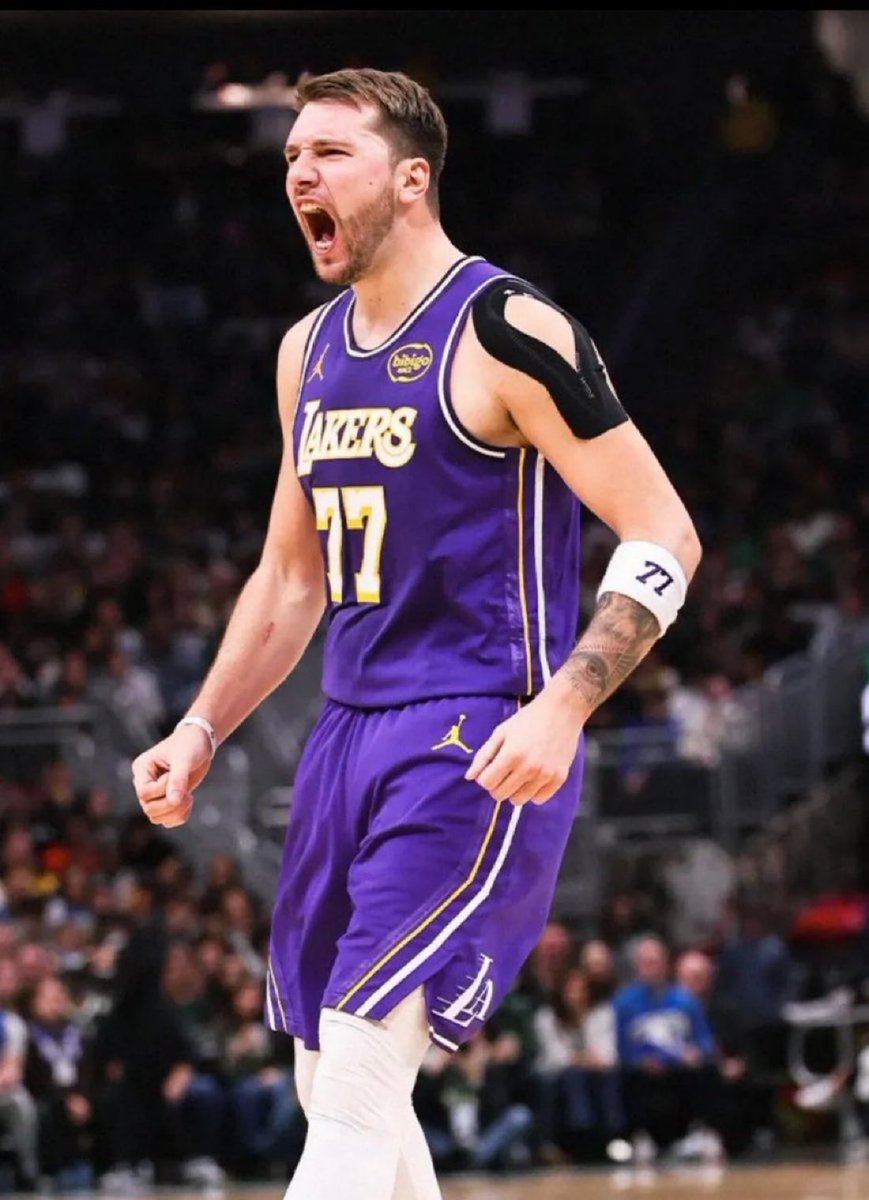 Luka Doncic tonight: 27 Points 11 Rebounds 7 Assists 4 Steals 40 Minutes