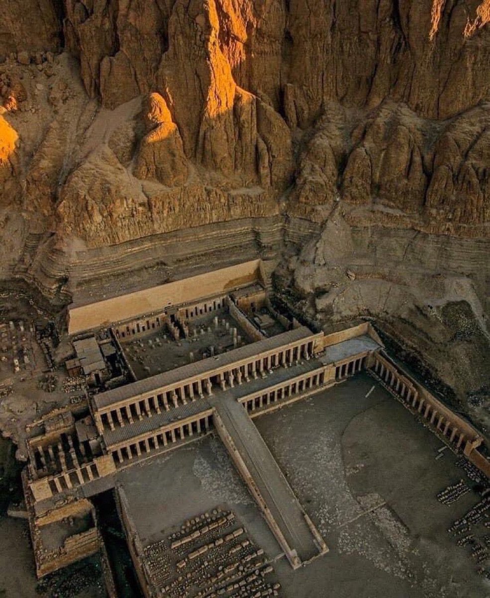 Historic Hub tweet media