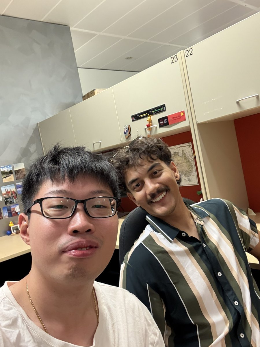 AstroRongjun tweet media