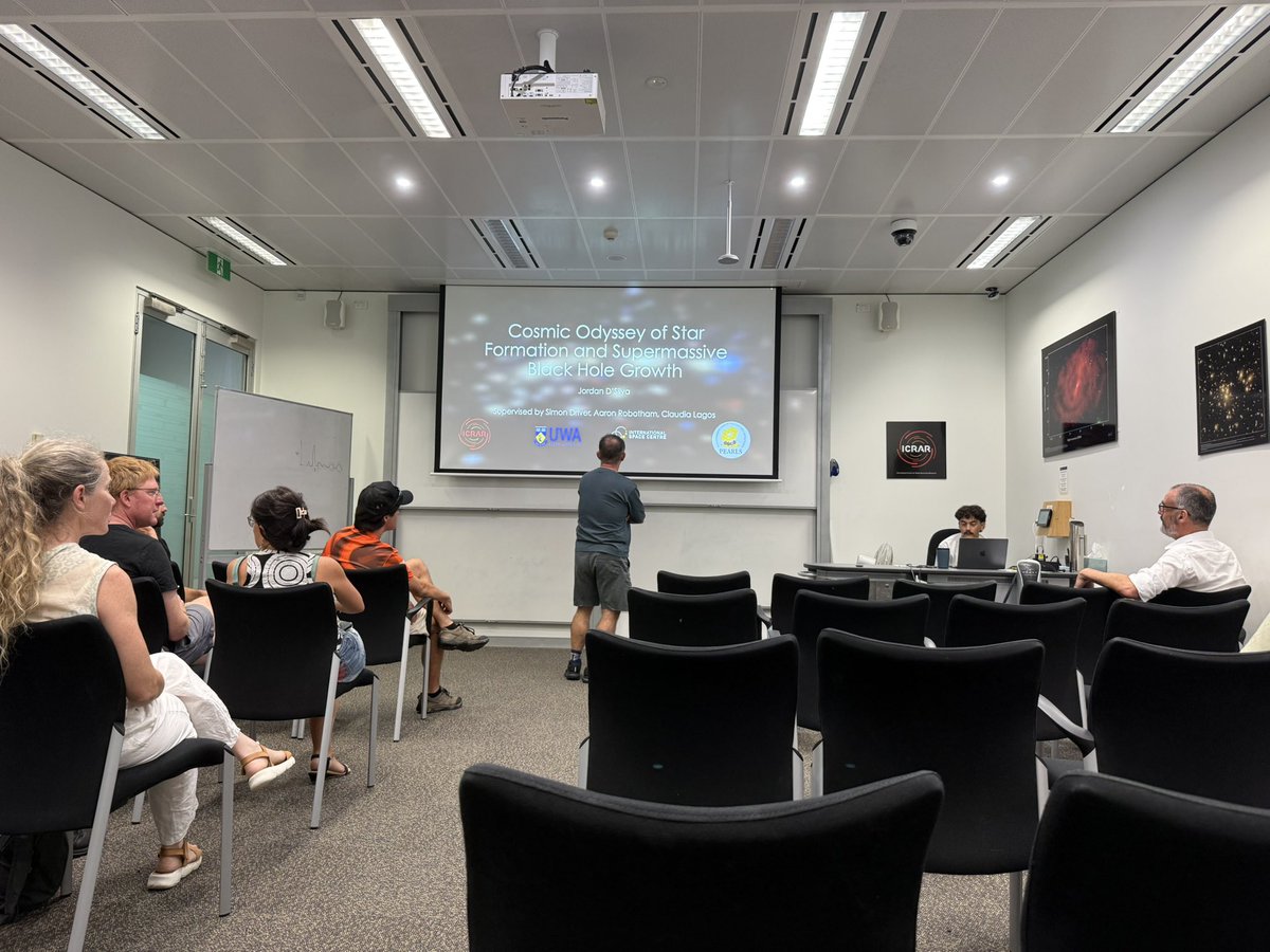 AstroRongjun tweet media