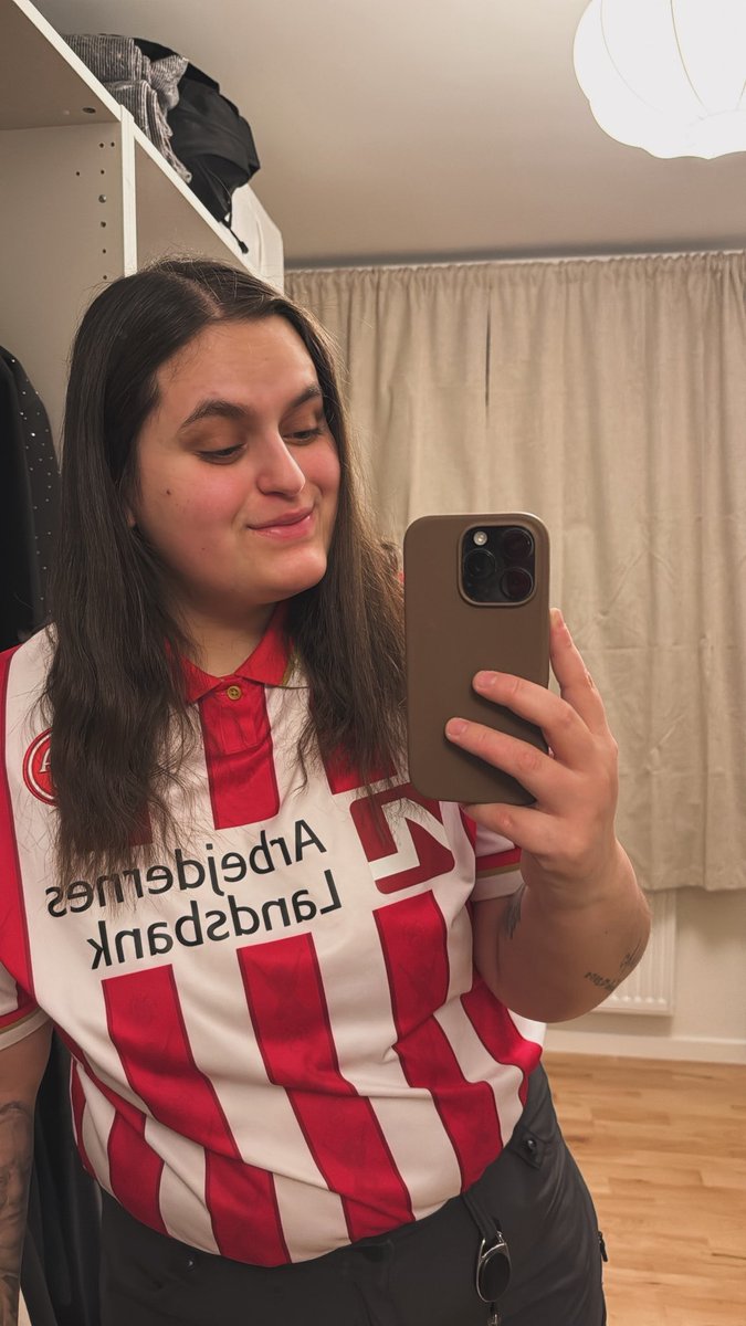 Sara_Isabel tweet media