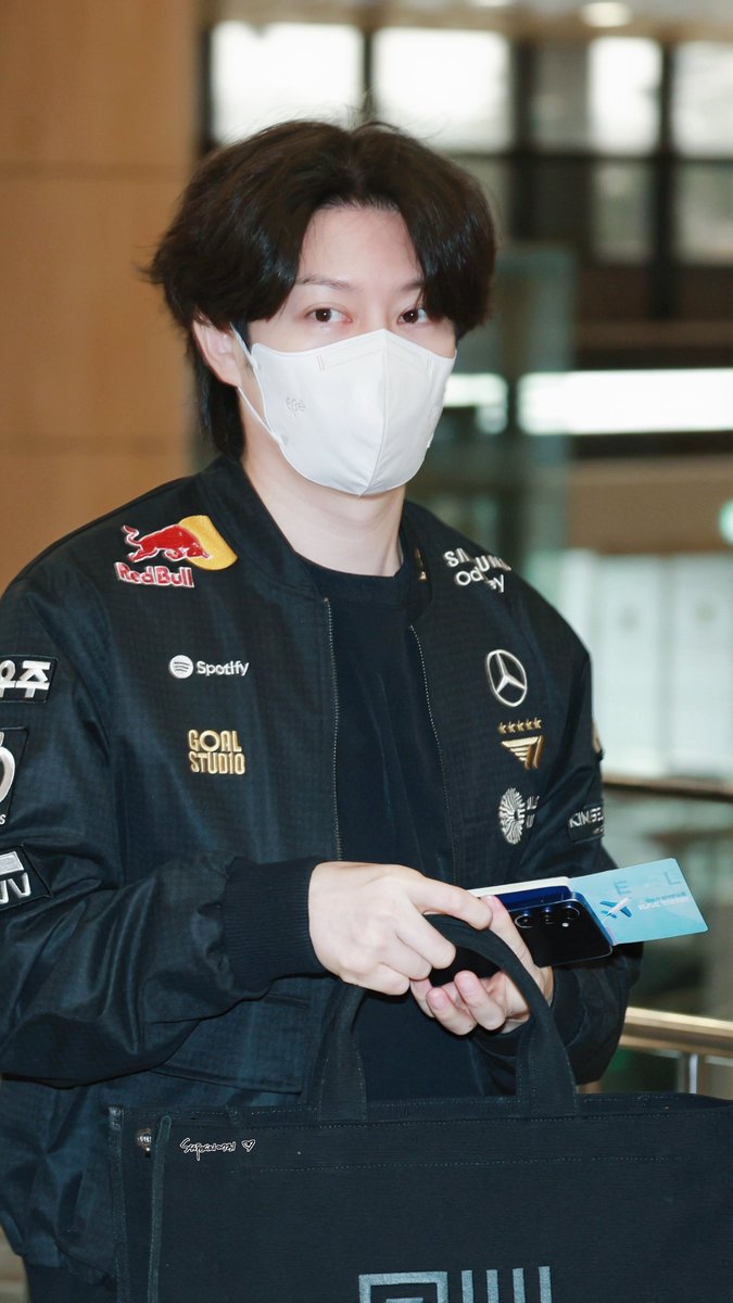 260306 GMP Departure

아름다운 손이야😻😻
#heechul #金希澈 #김희철
#슈퍼주니어 #SUPERJUNIOR