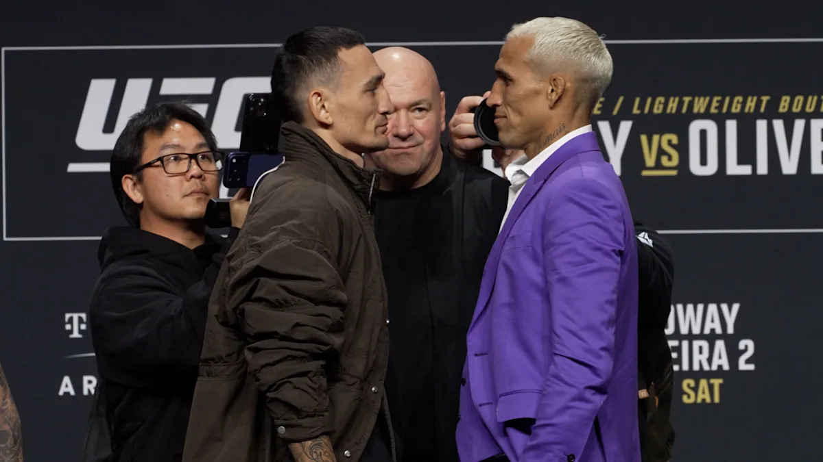 FightFanatic_'s tweet photo. I’m sorry but this feels more like an interim title fight than Paddy vs Justin. 👀

#UFC326 #MMATwitter https://t.co/2xe9GL6vko