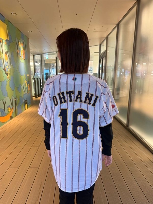 ＼スタッフのおすすめ！／
侍ジャパン レプリカユニフォーム！
渋谷パルコ6Fにてポップアップ実施中です。

jpn.mizuno.com/ec/disp/snap-d…

#スタッフスナップ
#ミズノショップ渋谷パルコ