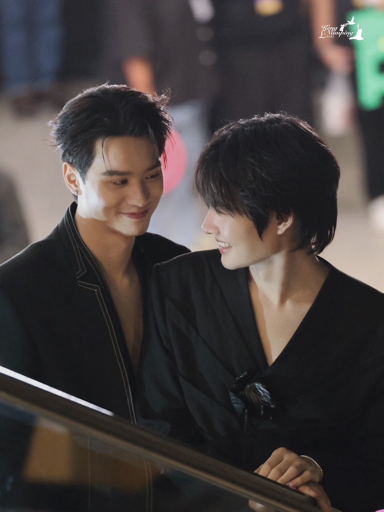 “อาจไม่ใช่คนหวาน แต่รักฉันจะมั่นคง ต่อให้เราแก่ลง ฉันก็ยังจะรักเธอ อาจไม่พูดคำหวาน แต่รักฉันจะเนิ่นนาน โปรดเถอะเธอนั้นจงมั่นใจ 🤍✨”

พี่เก่งต่ออายุไปถึง 180 ปี พี่โอ๋ก็อยู่ให้ถึงน้าา🫶🏻🤍🦆🦆✨ เพราะ KengNamping Forever ดังคำที่พ่อบอก

MARRTEAM X KENGNAMPING
#KENGNAMPINGxmarrteam