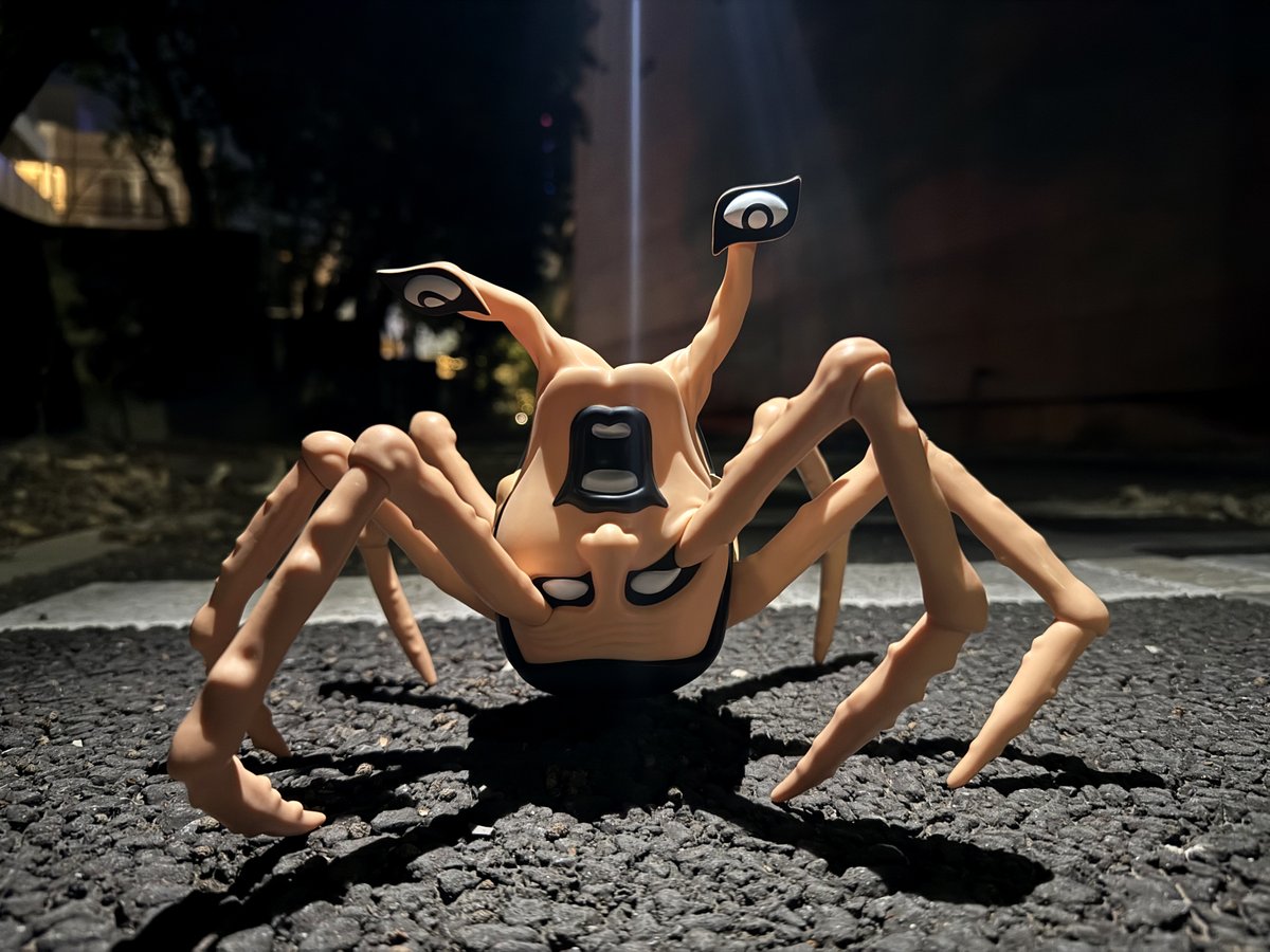 ソフビ／オンライン抽選＞ ⚫︎［PDSxUnbox Industries］遊星からの