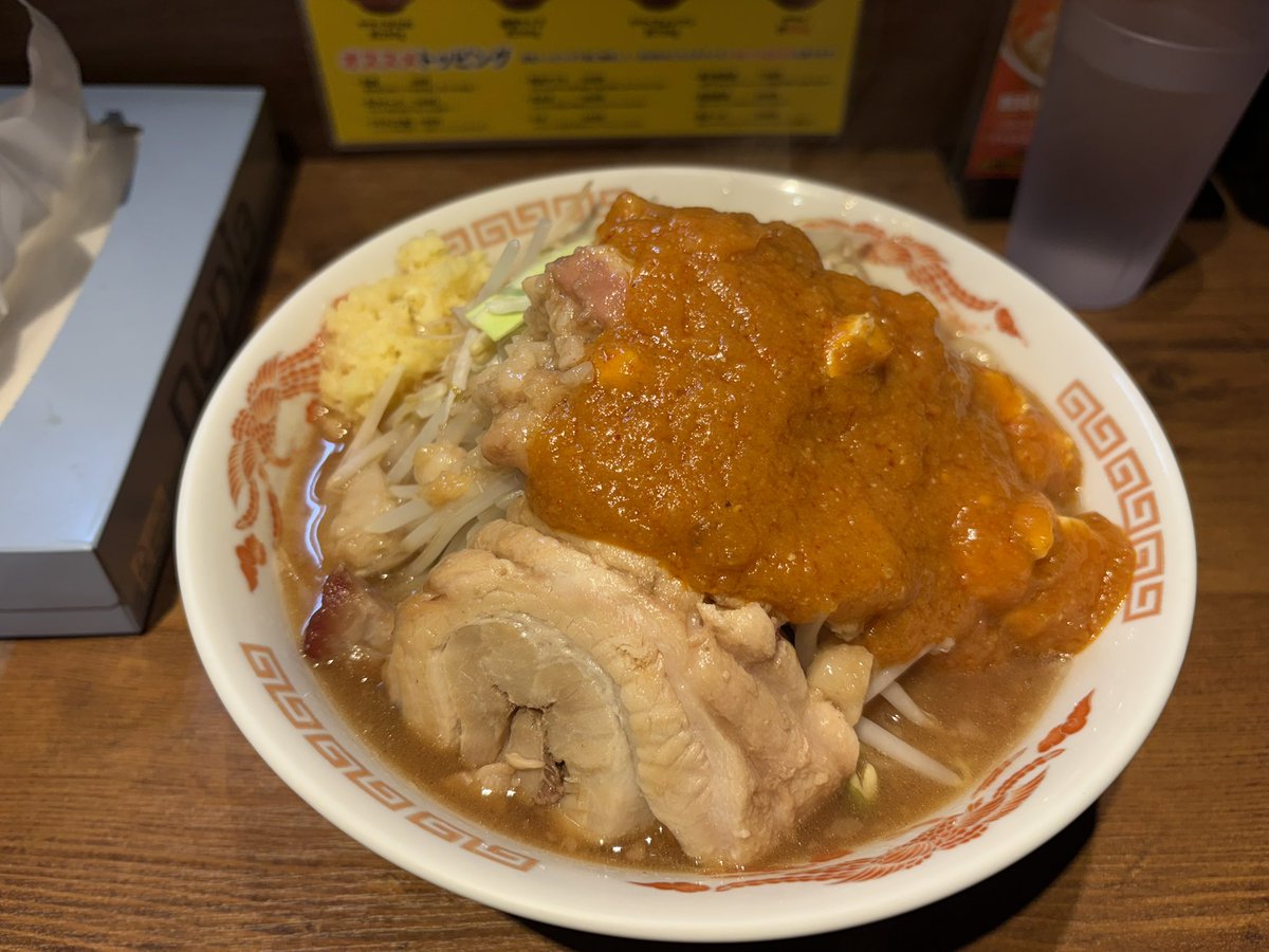 Chaunnhei's tweet photo. フュージョン（二郎系+麻婆豆腐） https://t.co/W8vSVwHCqp