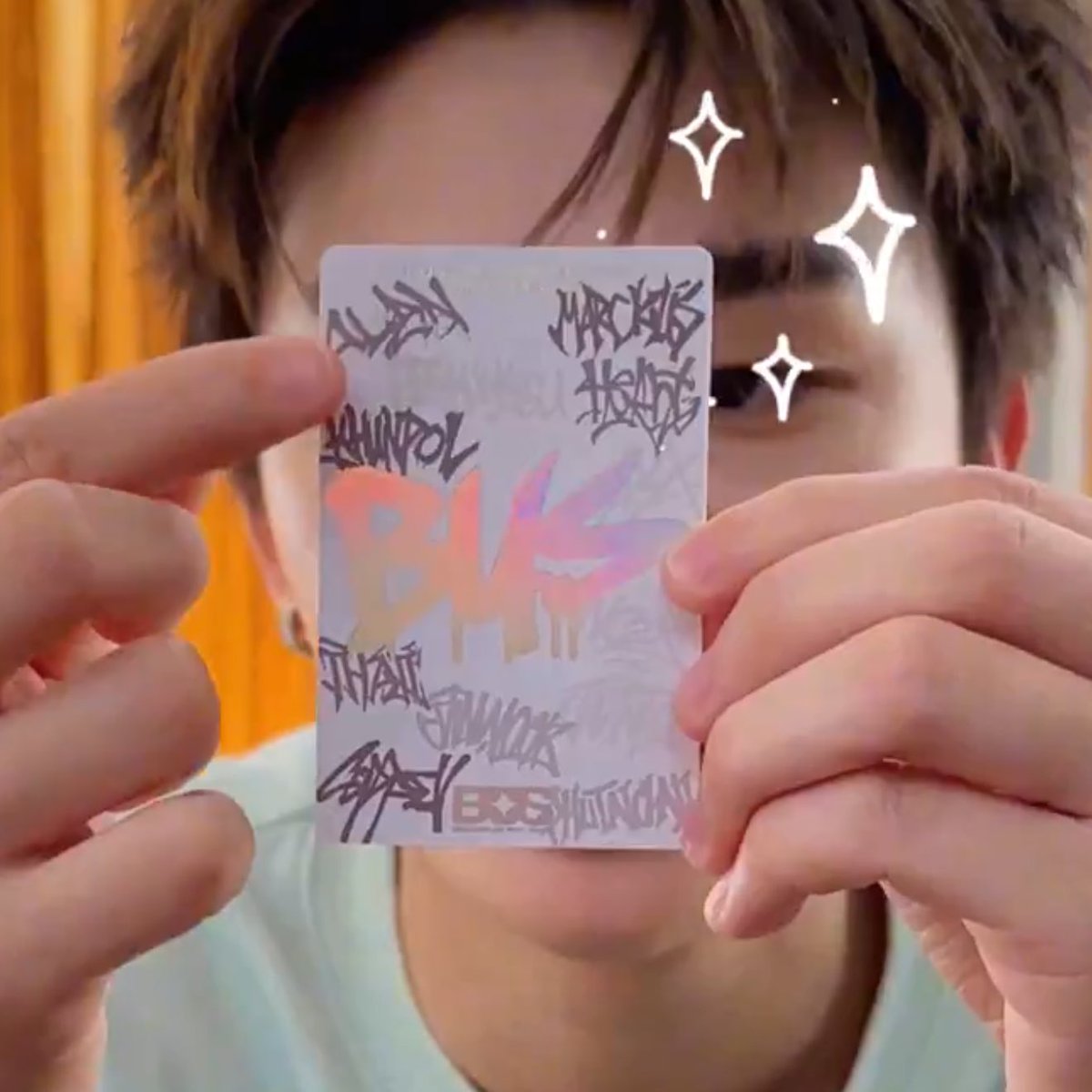 คนที่ได้การ์ดคนแรกเหรอ