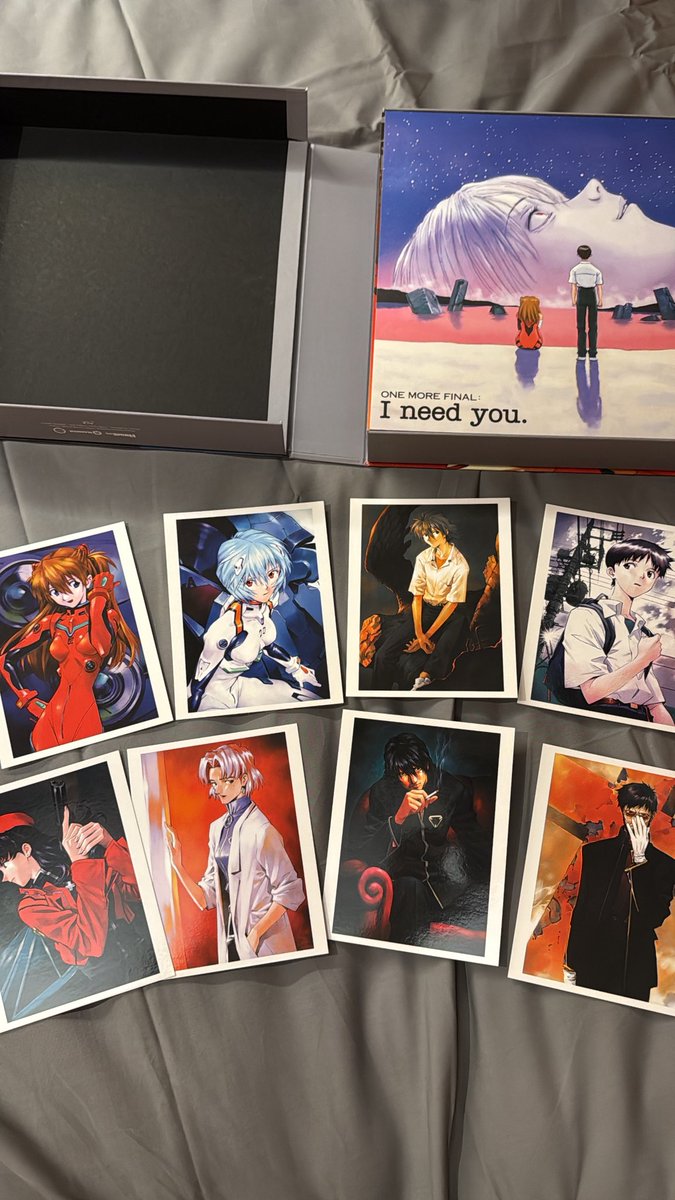 anamolymelio's tweet photo. i finally got my hands on this version of neon genesis blu-rays, its so cool! https://t.co/y4R3mE76e3