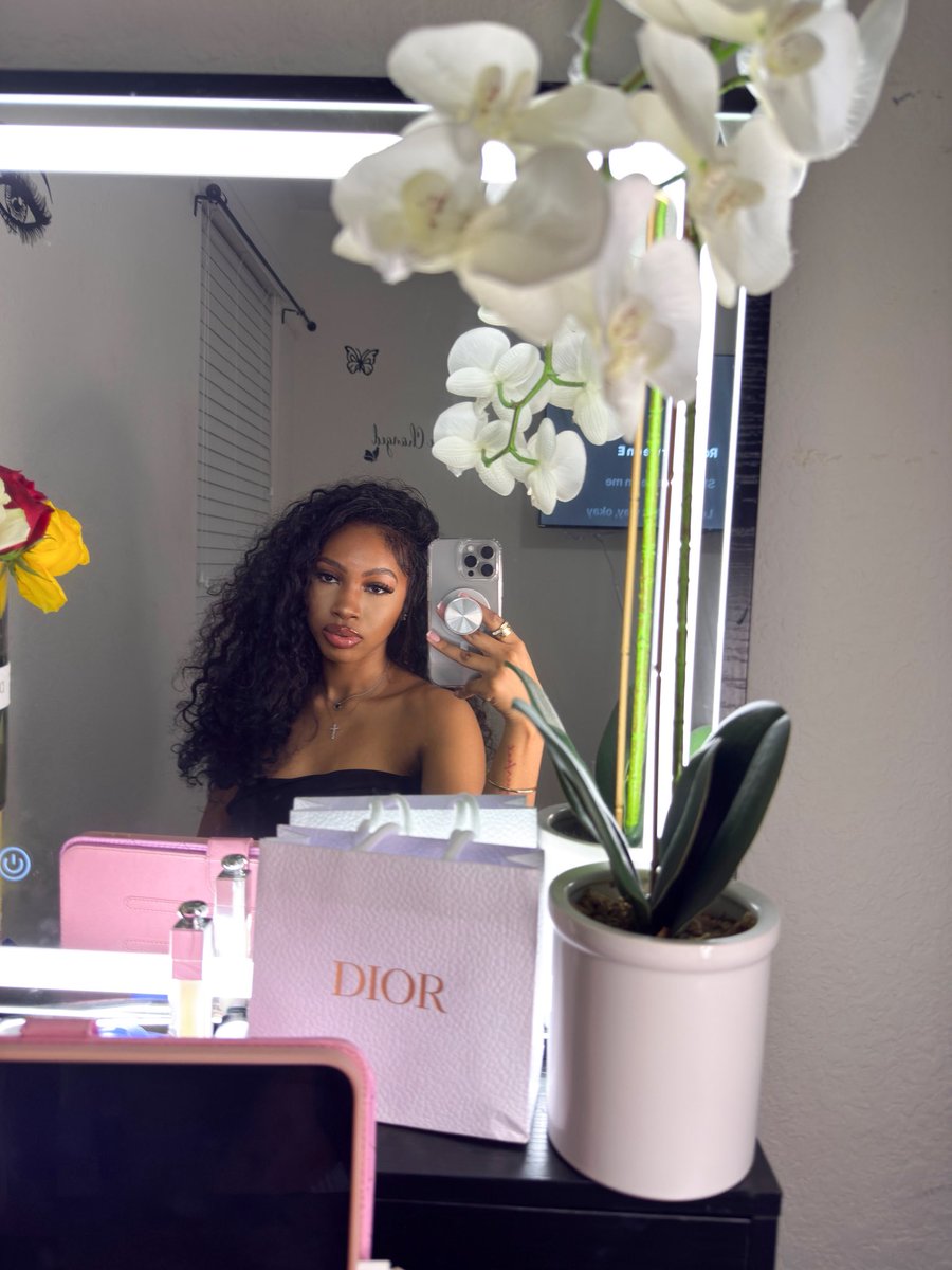 ja’nay tweet media